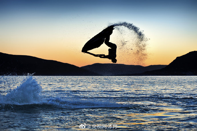 愿你我都选择做生活的强者身披铠甲越战越勇