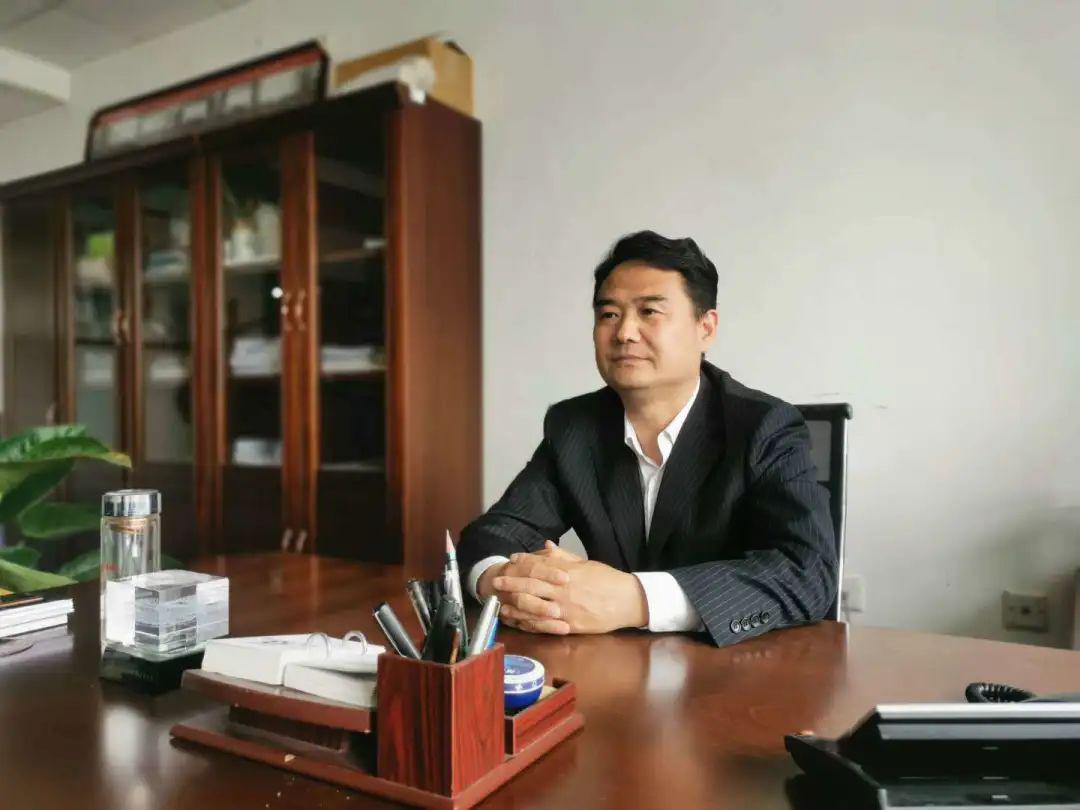 用改革创新精神推动中乌合作结硕果访市委改革办常务副主任马学林