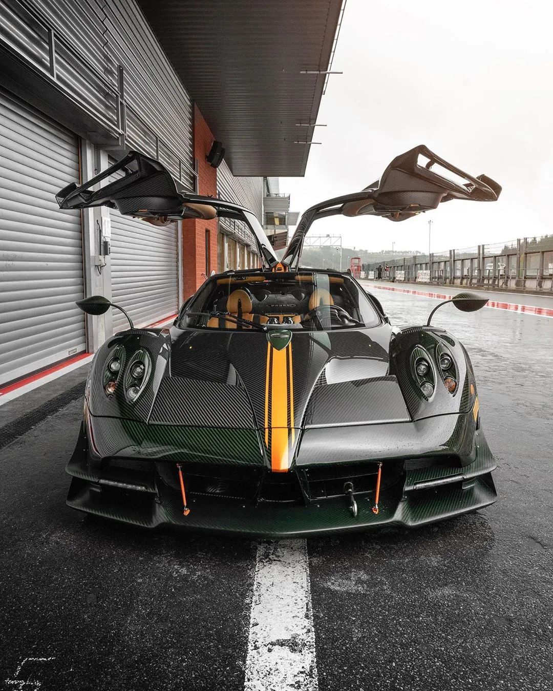 全球限量20辆的土豪新宠帕加尼huayrabc