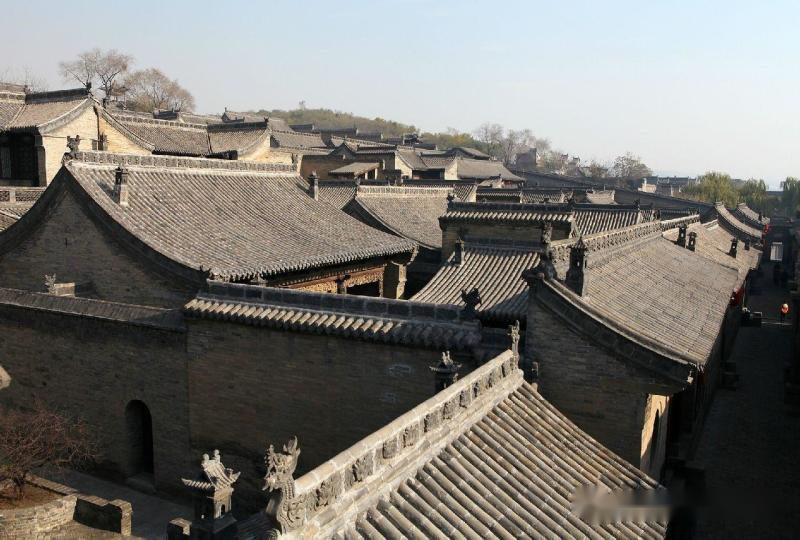 硬山顶,即硬山式屋顶,是中国传统建筑双坡屋顶形式之一.