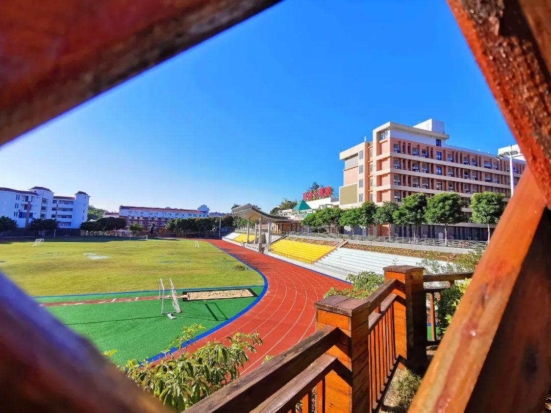 返校复学陌上花开的五月学子们可缓缓归矣漳州一职校17级五年专和18级