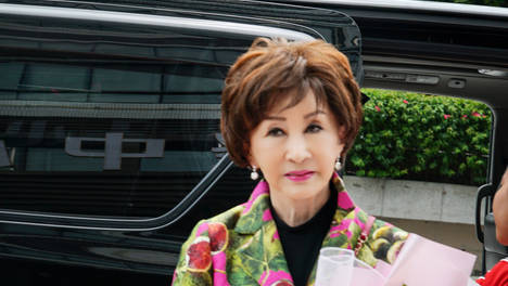 置若罔闻、不思悔改 郑明明化妆品公司如此狂妄为哪般？