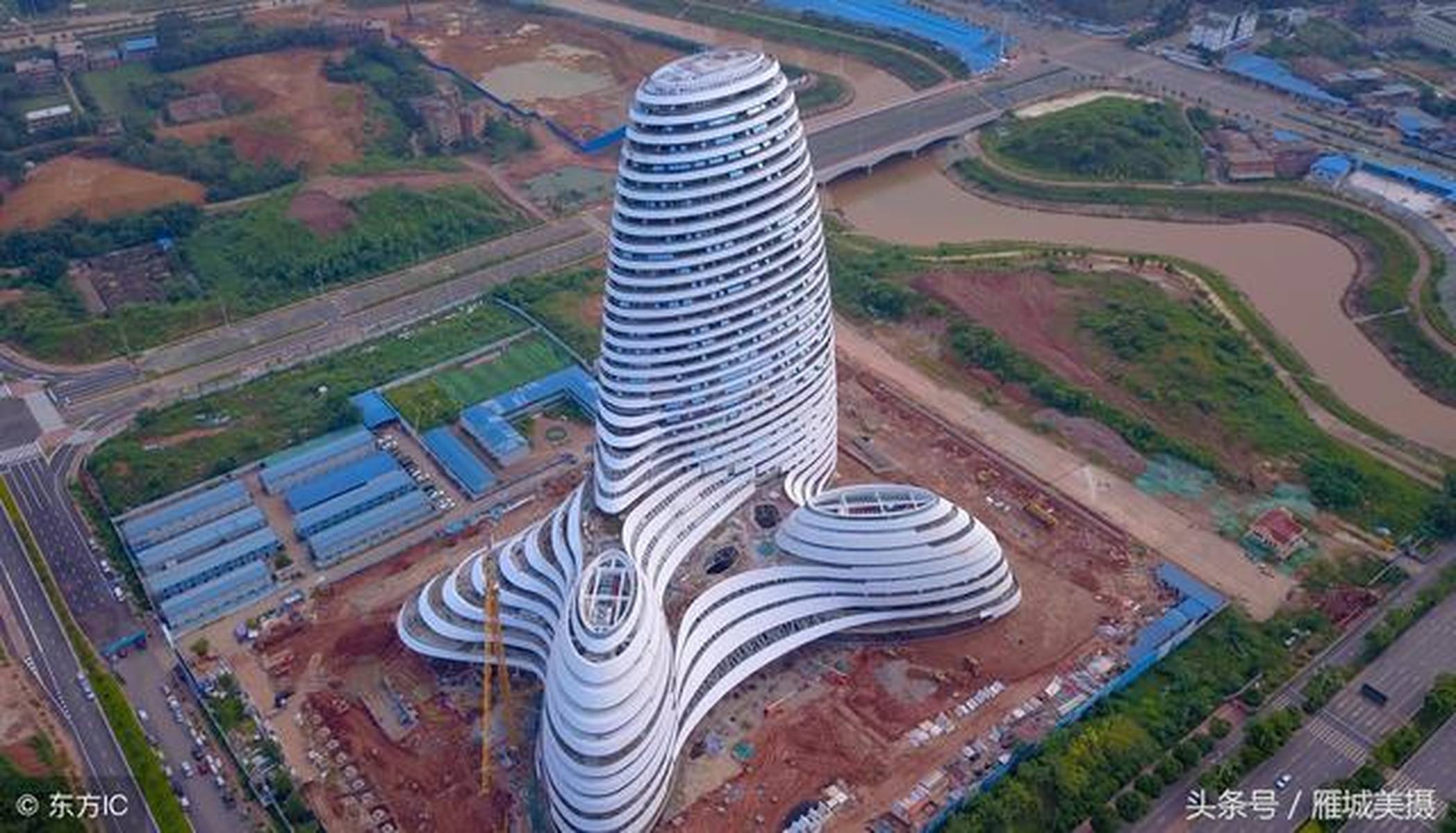 盘点国内网红建筑，一些奇葩造型被网友称为脑洞大开