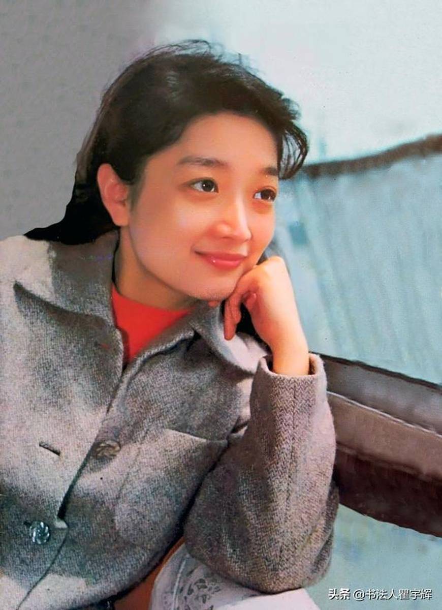 30多年前的灰姑娘，女星张闽12张老照片，纯朴自然韵味十足