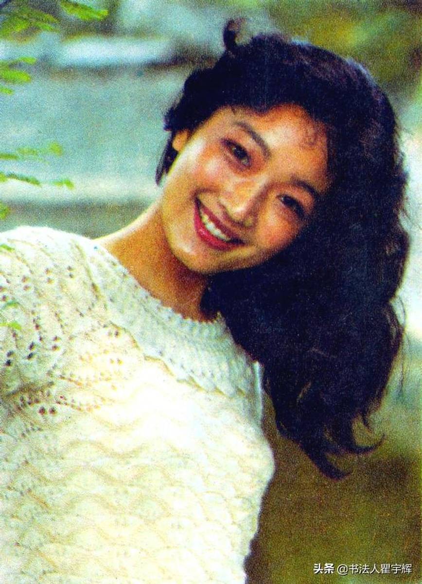 30多年前的灰姑娘，女星张闽12张老照片，纯朴自然韵味十足