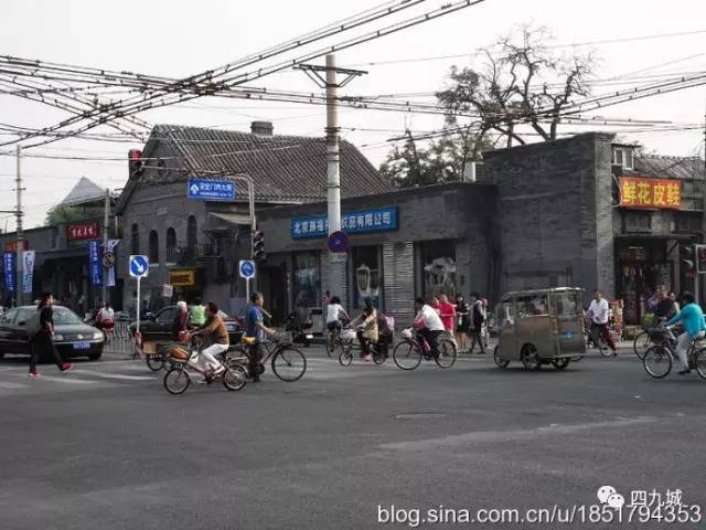 明《京师五城坊巷胡同集》作大都角头.清称交道口,沿用至今 9.