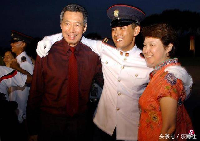 (档案照)新加坡总理李显龙的儿子李鸿毅透过脸书个人网页表明,对从政