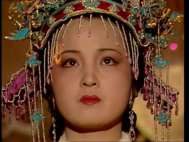 87版《红楼梦》元春,迎春,探春和惜春扮演者合影