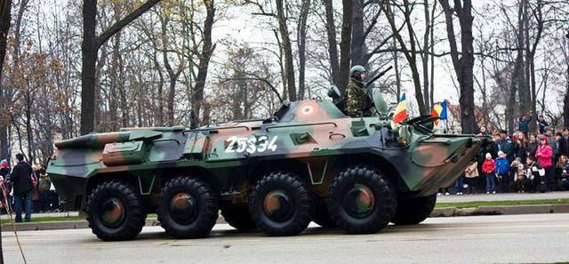 陆军"巴士"——4k4fa装甲人员运输车