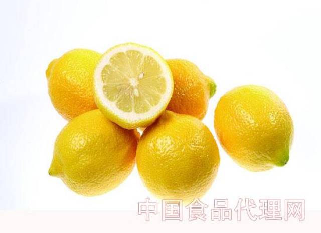 新鲜柠檬切开后怎么保存,新鲜柠檬可以泡几次