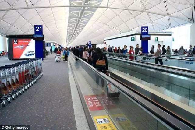 香港国际机场有卖手机的吗