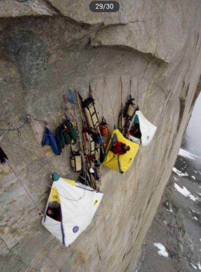 恐高症,密集恐惧症,幽闭症,你患的是哪种恐惧症