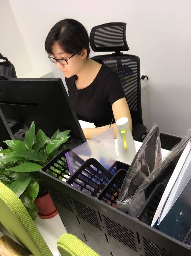 女同事按照这个减肥方法,6天瘦6斤,有图有真相!_手机搜狐网