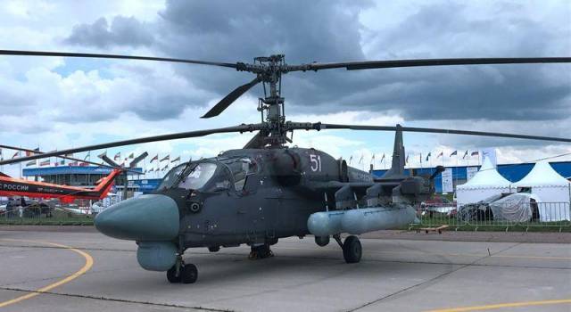 世上唯一的双旋翼武装直升机:2017莫斯科航展卡52