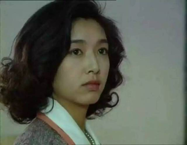 张嘉译曾为了能够和江珊演夫妻,推掉了两部戏.