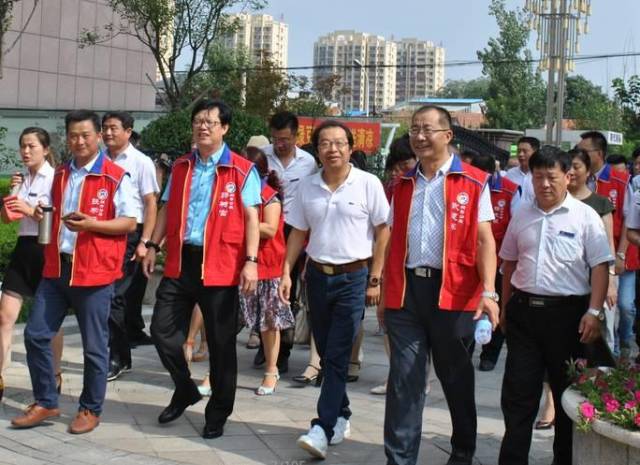 沂水本地良心企业,三众集团慈善之行!