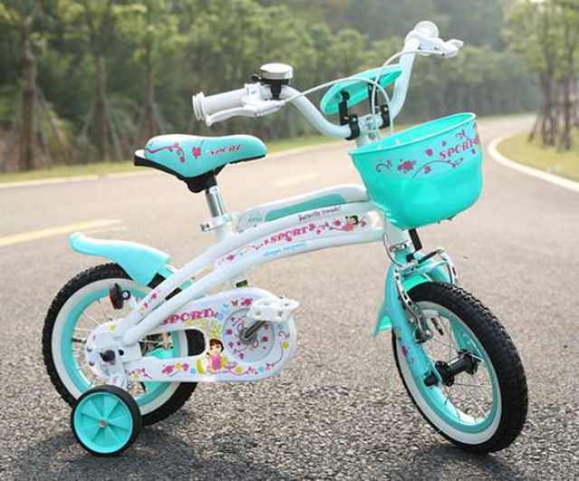 我是80后,我的童年没有儿童车,只有车轮子!