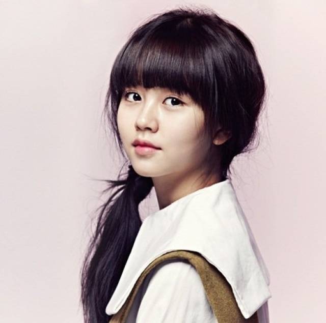 《拥抱太阳的月亮》童星金所炫转大人!变身美少女