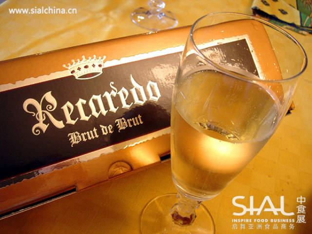 被誉为西班牙阳光的雪利酒 爱上它只需9个理由