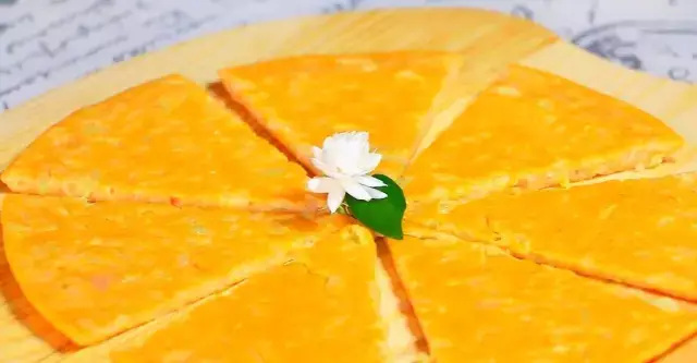 去痱子的功效,对付夏天没什么胃口的宝宝,这样的西瓜皮饼真是太棒了!