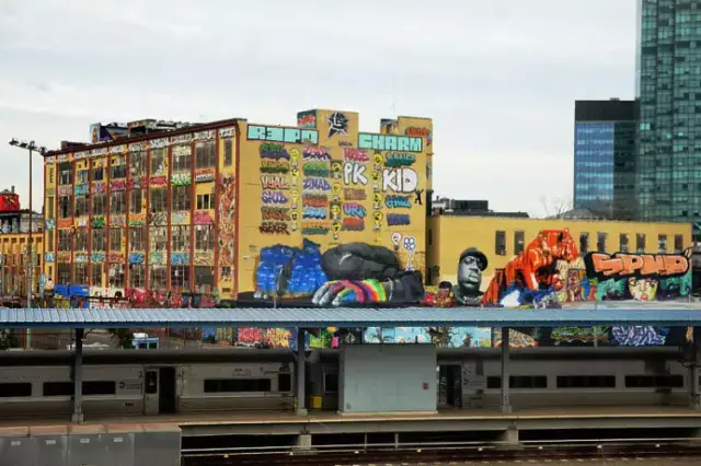 从大火的《中国有嘻哈》,回到嘻哈文化的起源地!