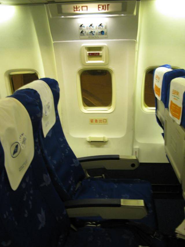 华正商旅:科普贴|飞机上为什么会有这些奇怪规定
