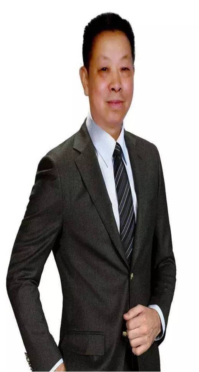 的分享,并可以学习1整年; 5  资深的专业师资力量 师资介绍 1,翟鸿燊