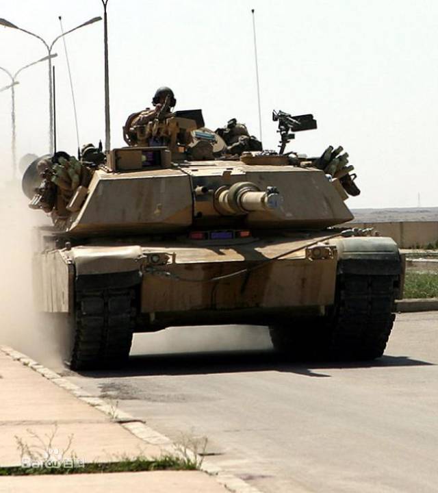 m1a1艾布拉姆斯主战坦克