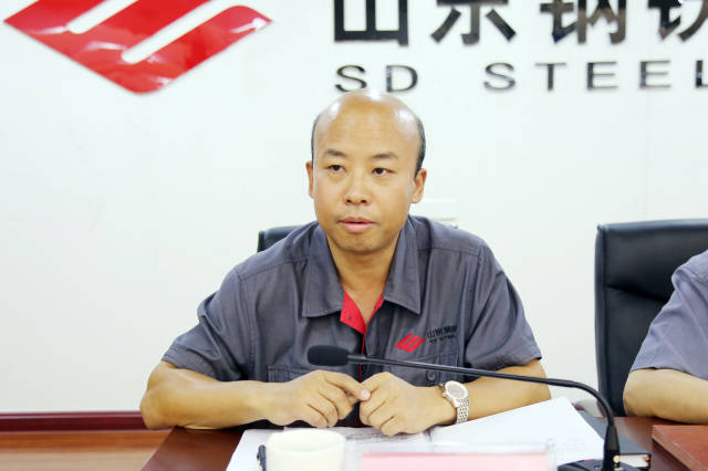 党委副书记,纪委书记孙永和主持会议,并就会议精神贯彻讲了三点意见