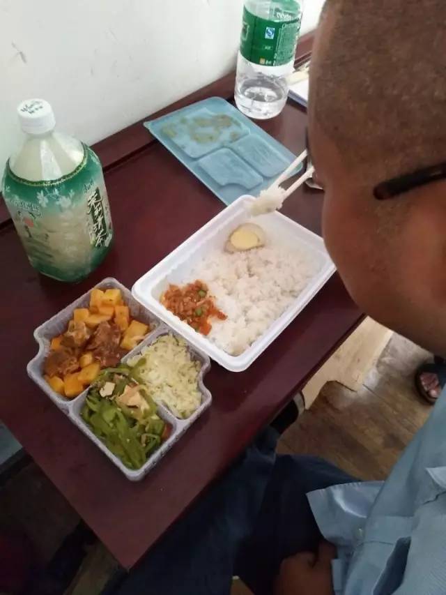 武汉公交徐斌董事长致驾驶员彭松年的回信