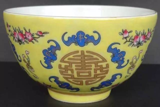 藏品分享】清•光绪黄地粉彩福禄寿纹碗_搜狐网