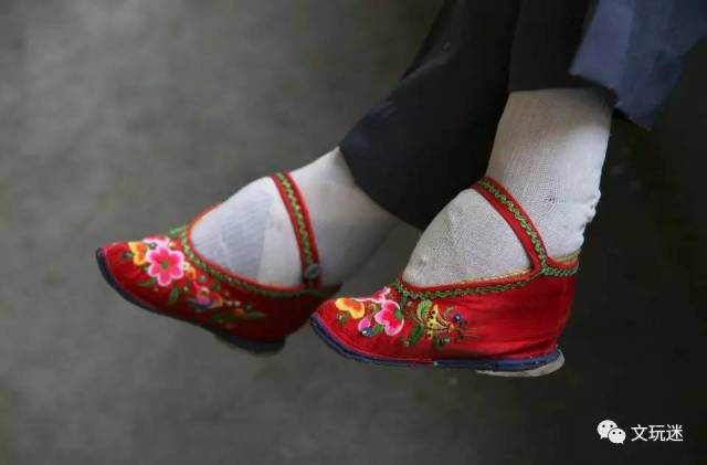 见过"裹小脚"么?看过之后浑身不舒服