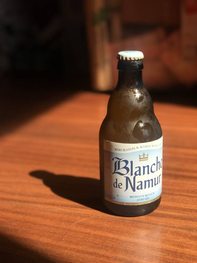 「品酒室」 少女般的香甜可口!品尝来自比利时的娜慕尔白啤酒