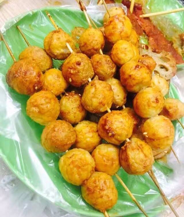 这只是新手菜单 小圆妹有个老客隐藏菜单 就是直接上10元的油炸鱼丸