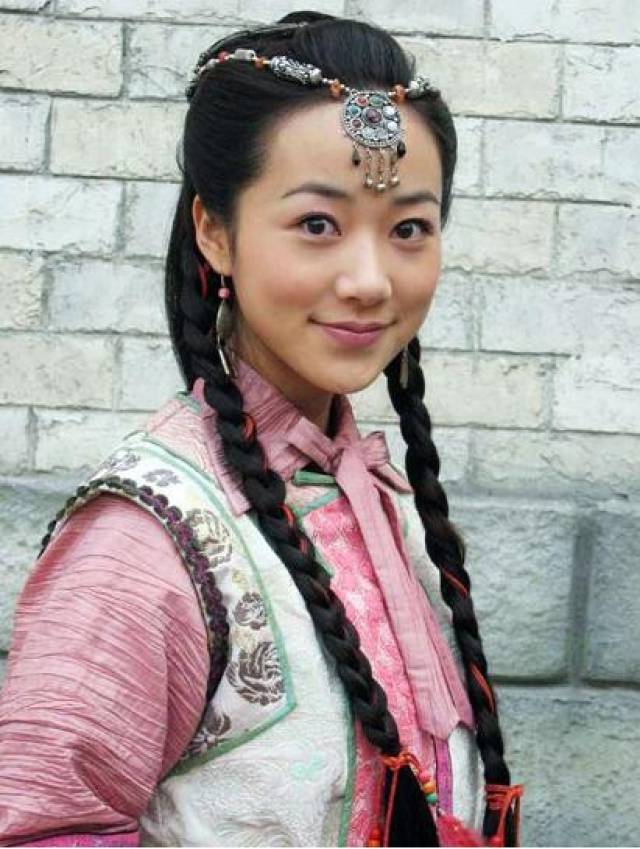 韩雪出生在一个军人家庭,苗族后裔!