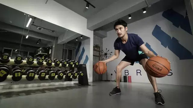 people | 袁弘: 健身,是为了让自己保持最好的状态