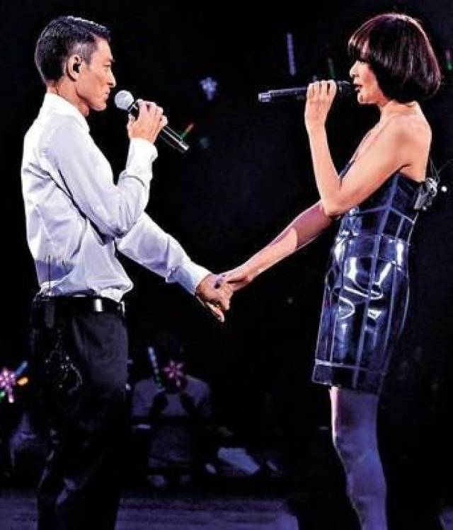 刘德华关之琳演唱会