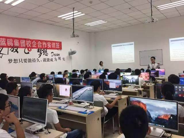 郑州Unity培训学习游戏开发 蓝鸥是权威机构