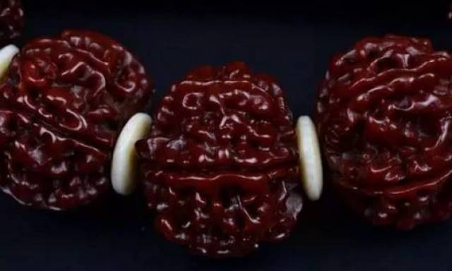 文玩堂：刑天深沟大梅花金刚菩提24+mm 金刚菩提好坏的鉴定，一分钟学会！_搜狐网