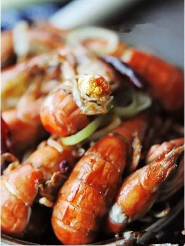 "海蜂子"——这一生,竟然栽在了洁癖上