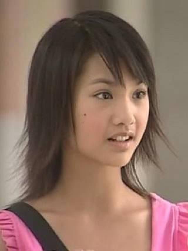 电视扮相很重要,胡歌曾因扮相丑而不红,郑爽上