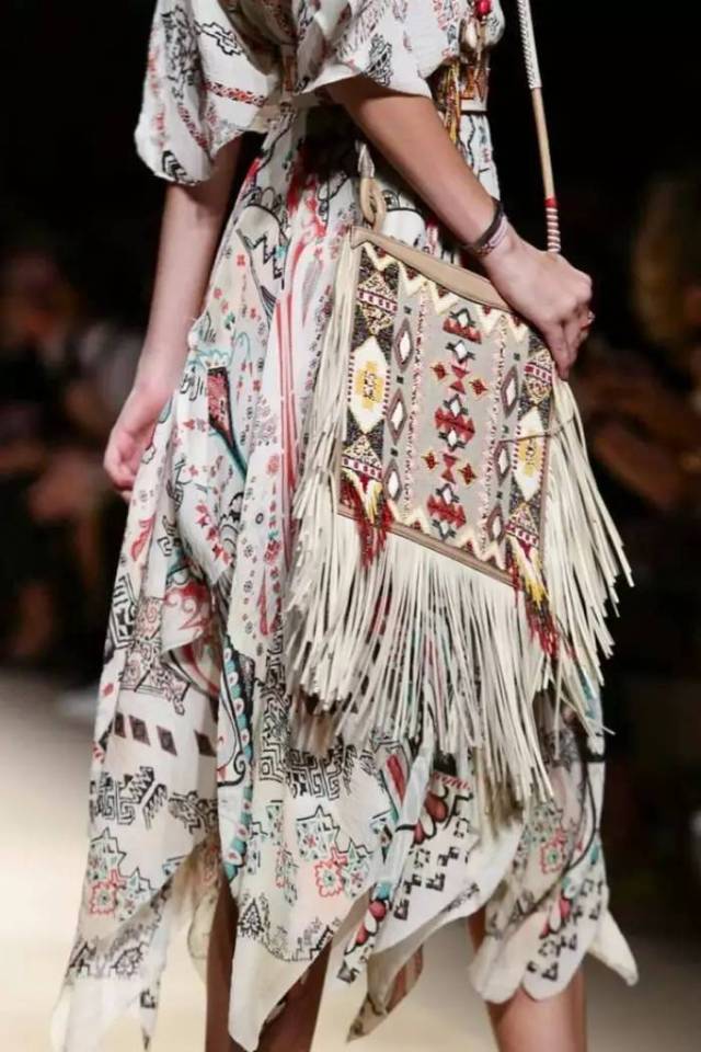 时尚小达人,做美丽的工程师——服装设计改造体验课