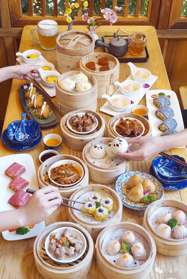 可豆沙包更钟情这里的小仙女下午茶,坐在外摆,泡一壶茶,吃点心,聊聊天