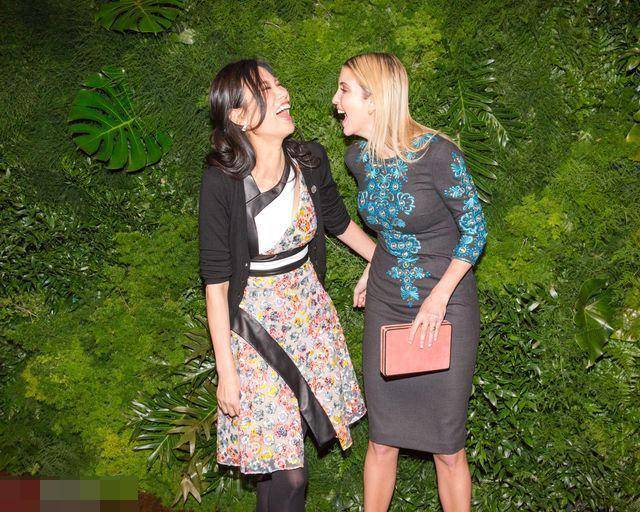 一组照片看伊万卡与梅兰娜一点儿不亲近,与邓文迪才是好闺蜜