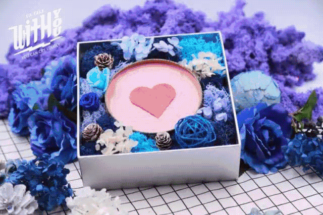 火爆温州的铁罐蛋糕又推出了情人节永恒系列 以永不凋谢的永生花配上