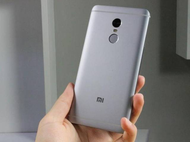 小米6产能充沛还能卖到泰国去!不用抢,就是有点贵_手机搜狐网