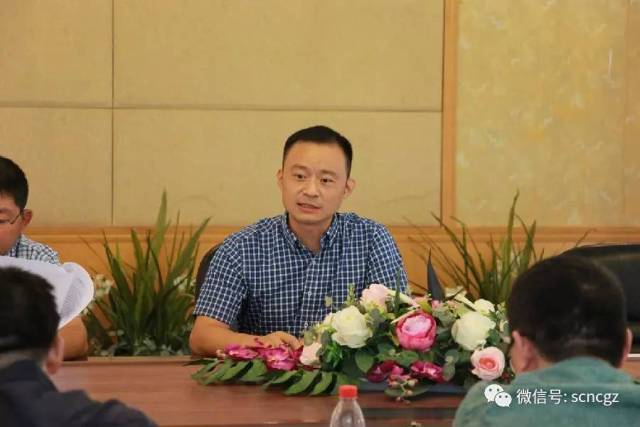 南高头条 | 南充高中嘉陵校区新学期高一班主任会议