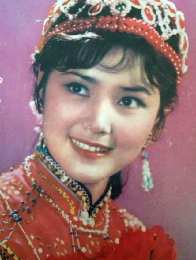 然而天有不测风云,又一次生死的考验摆在姜黎黎汪宝生面前.