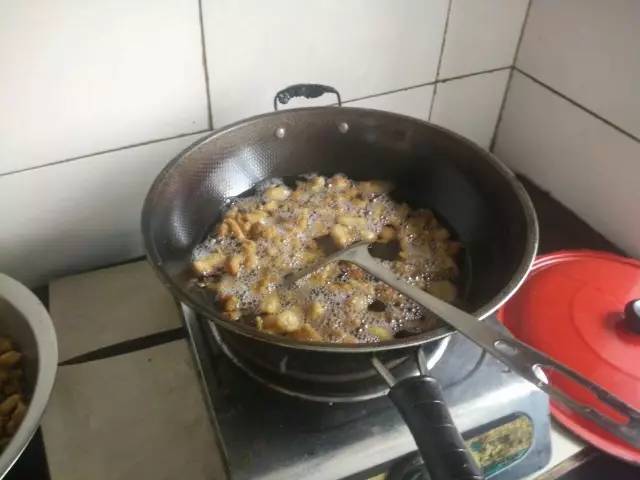 厉害了,汉川出动200警力打传销!查获147人