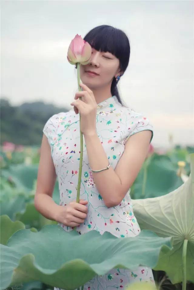 艺路上的执着与坚守——市教坛新秀何丽英成长事迹